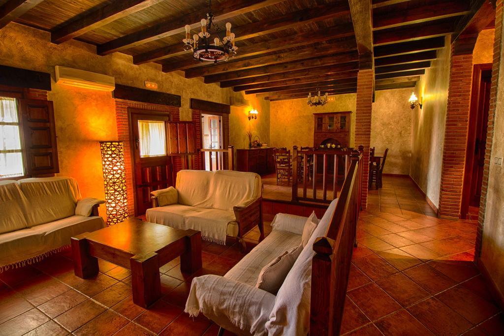 Casa Rural Tia Tomasa มัลปาร์ติดา เดอ ปลาเซนเซีย ภายนอก รูปภาพ
