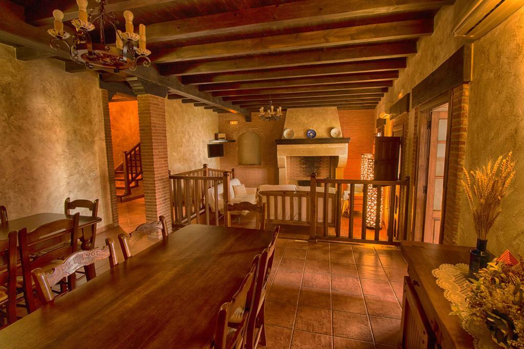 Casa Rural Tia Tomasa มัลปาร์ติดา เดอ ปลาเซนเซีย ภายนอก รูปภาพ